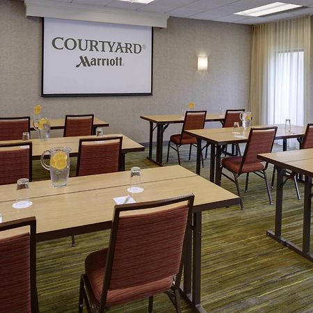 Hotel Courtyard By Marriott Indianapolis Airport Zewnętrze zdjęcie