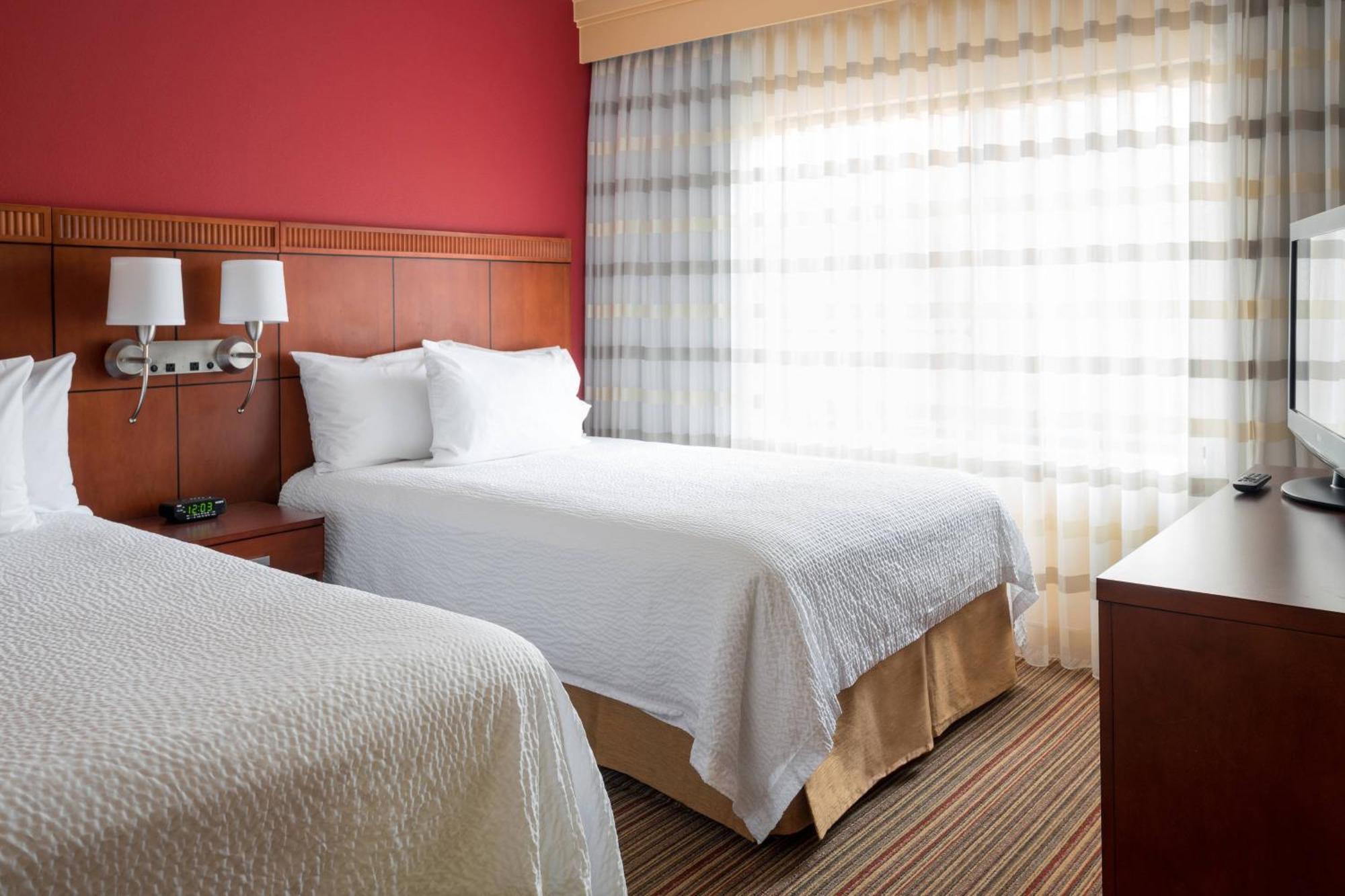 Hotel Courtyard By Marriott Indianapolis Airport Zewnętrze zdjęcie