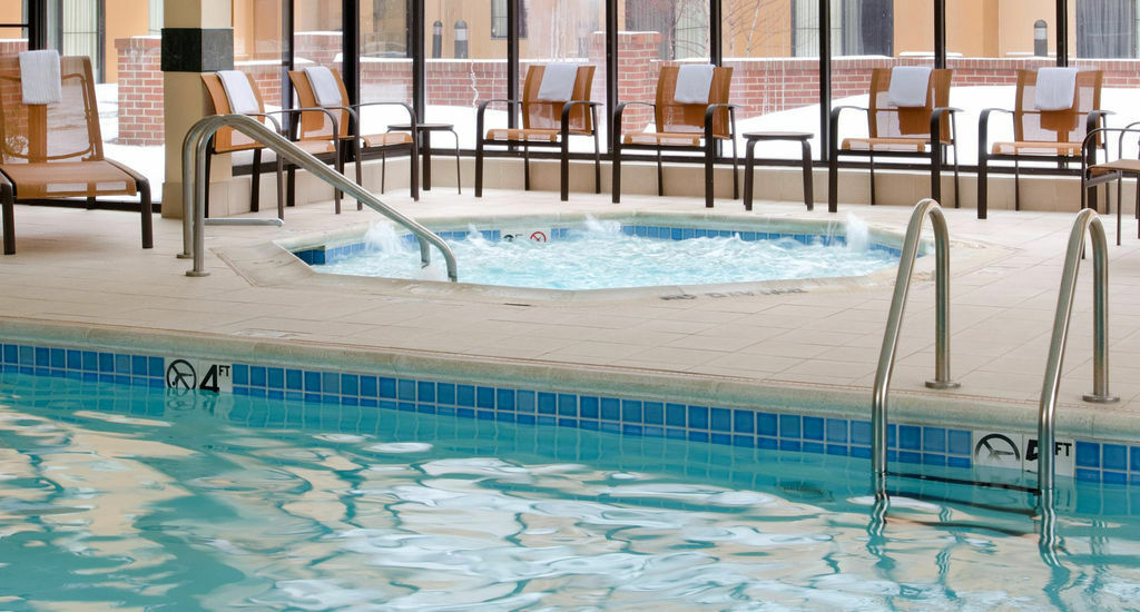 Hotel Courtyard By Marriott Indianapolis Airport Zewnętrze zdjęcie